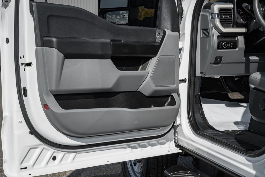 Used 2024 Ford F250 XL w/ Snow Plow Prep Package image 37