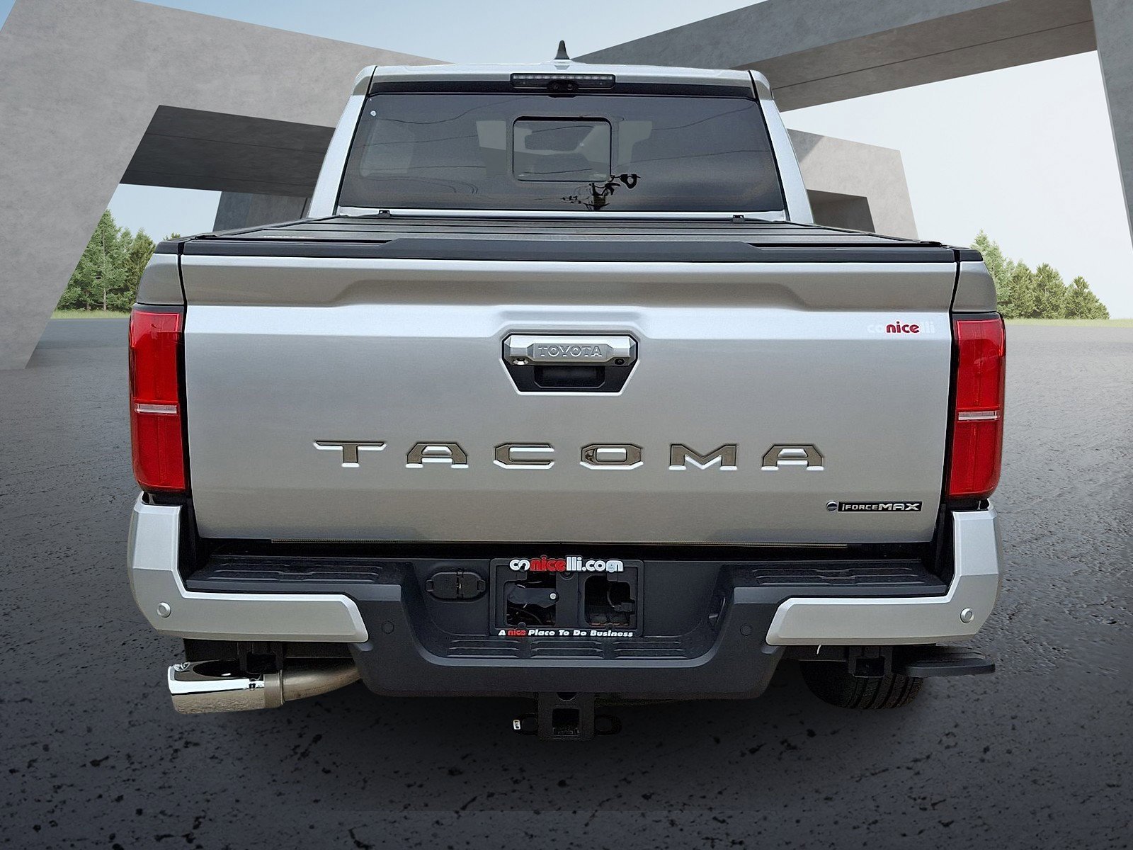 Certified 2025 Toyota Tacoma Limited AWD/4WD image 5