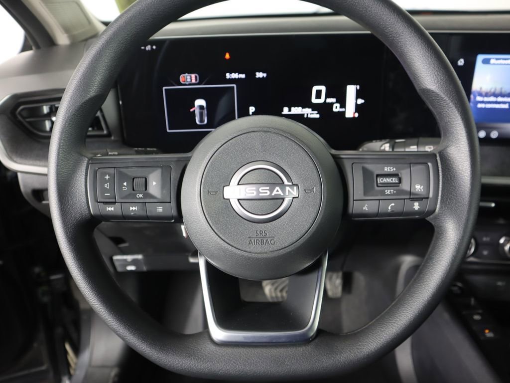 New 2026 Nissan Kicks S image 9