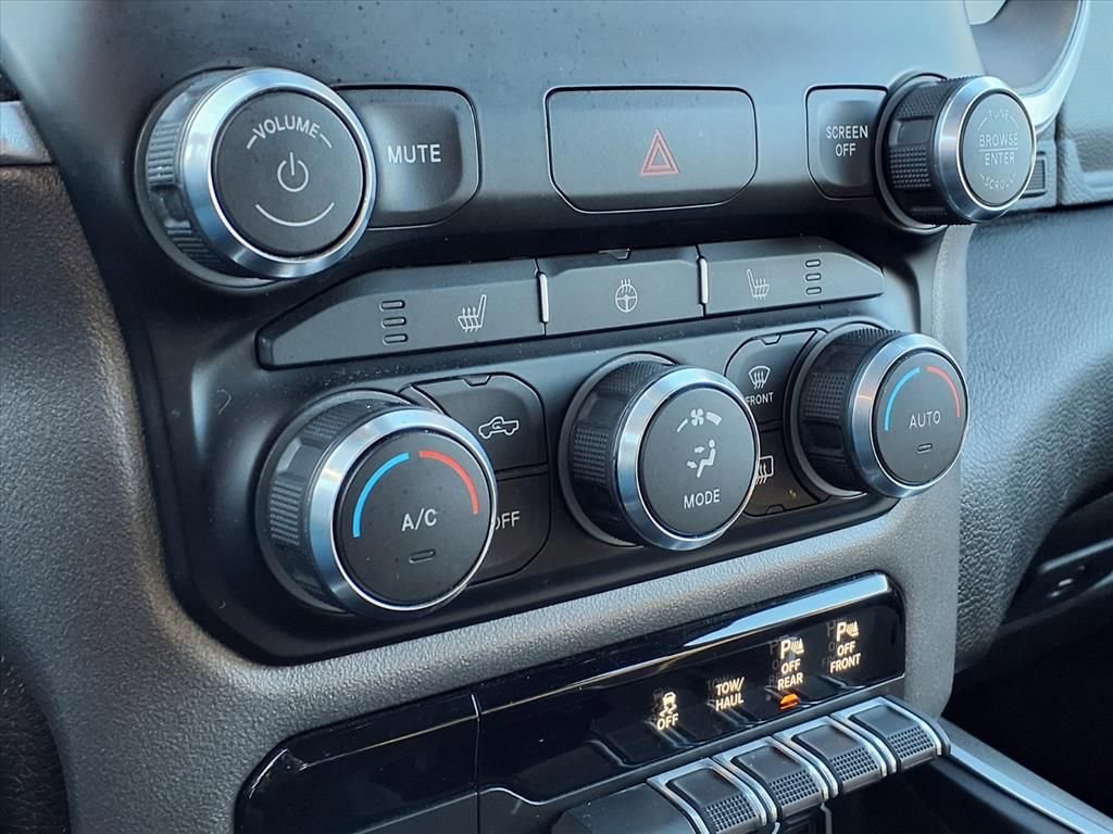 Used 2021 RAM 1500 Big Horn image 26