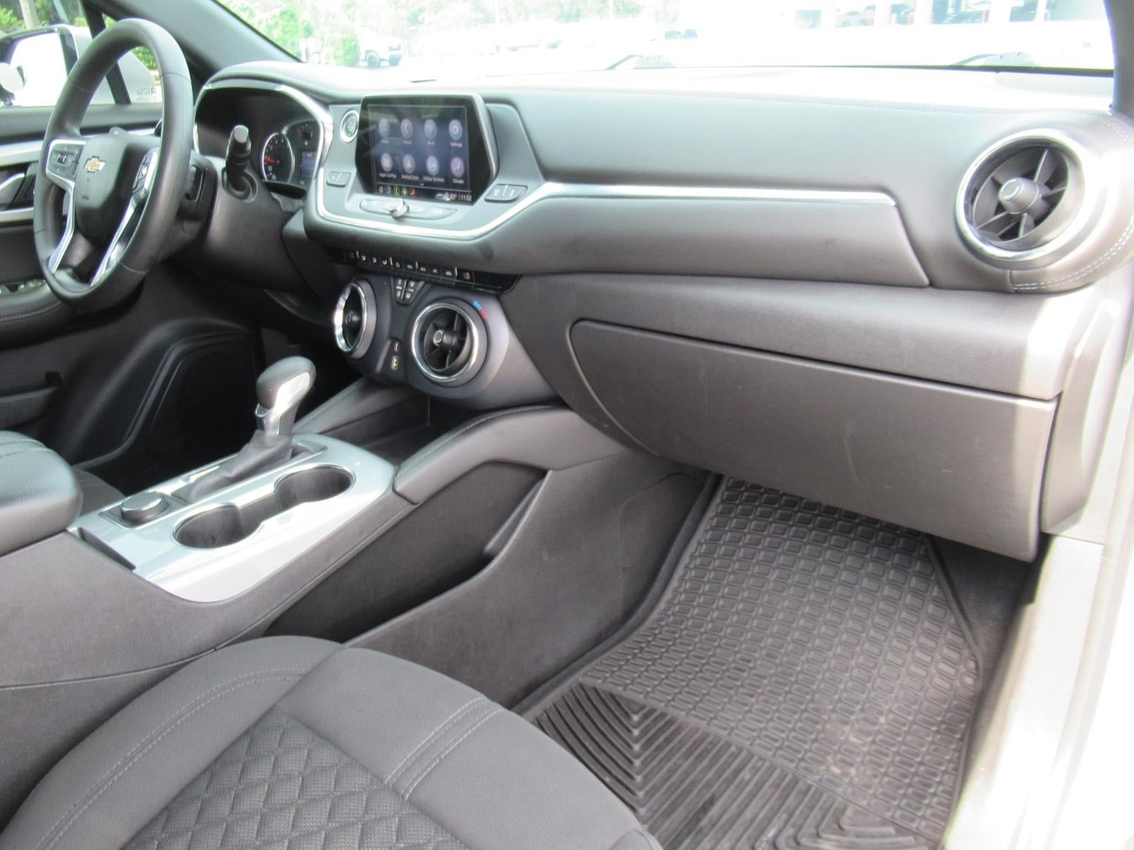 Used 2022 Chevrolet Blazer LT FWD image 11