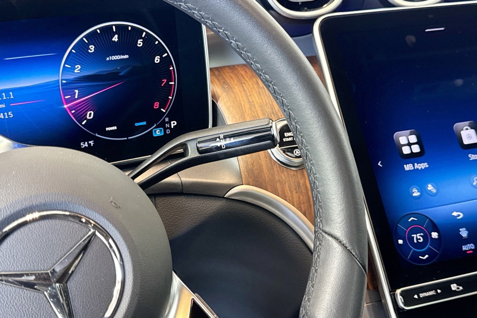 Certified 2025 Mercedes-Benz GLC 300 image 16