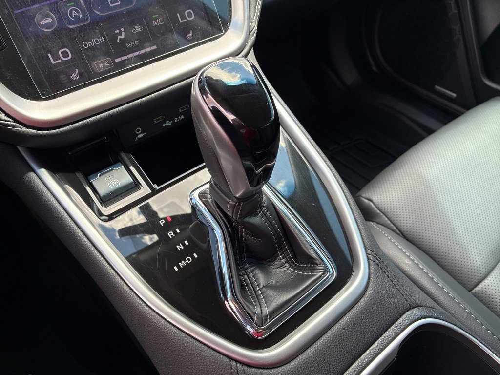 Used 2022 Subaru Outback Limited image 18