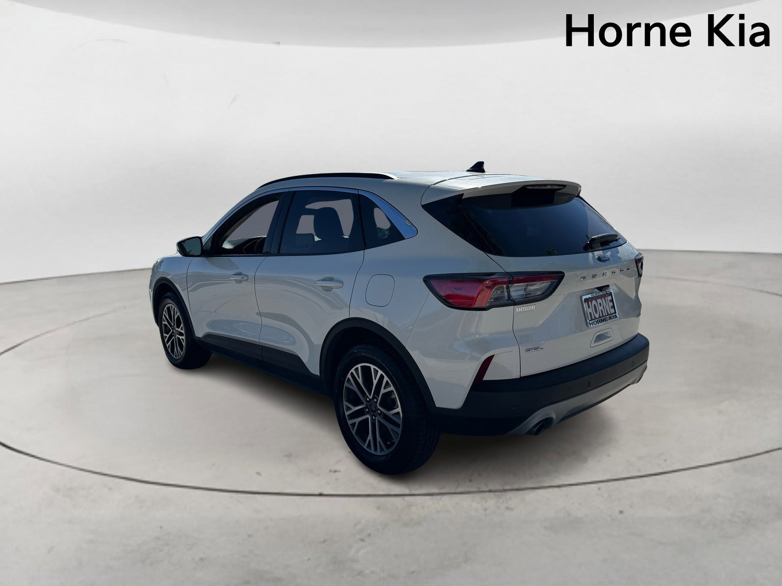 Used 2020 Ford Escape SEL image 5