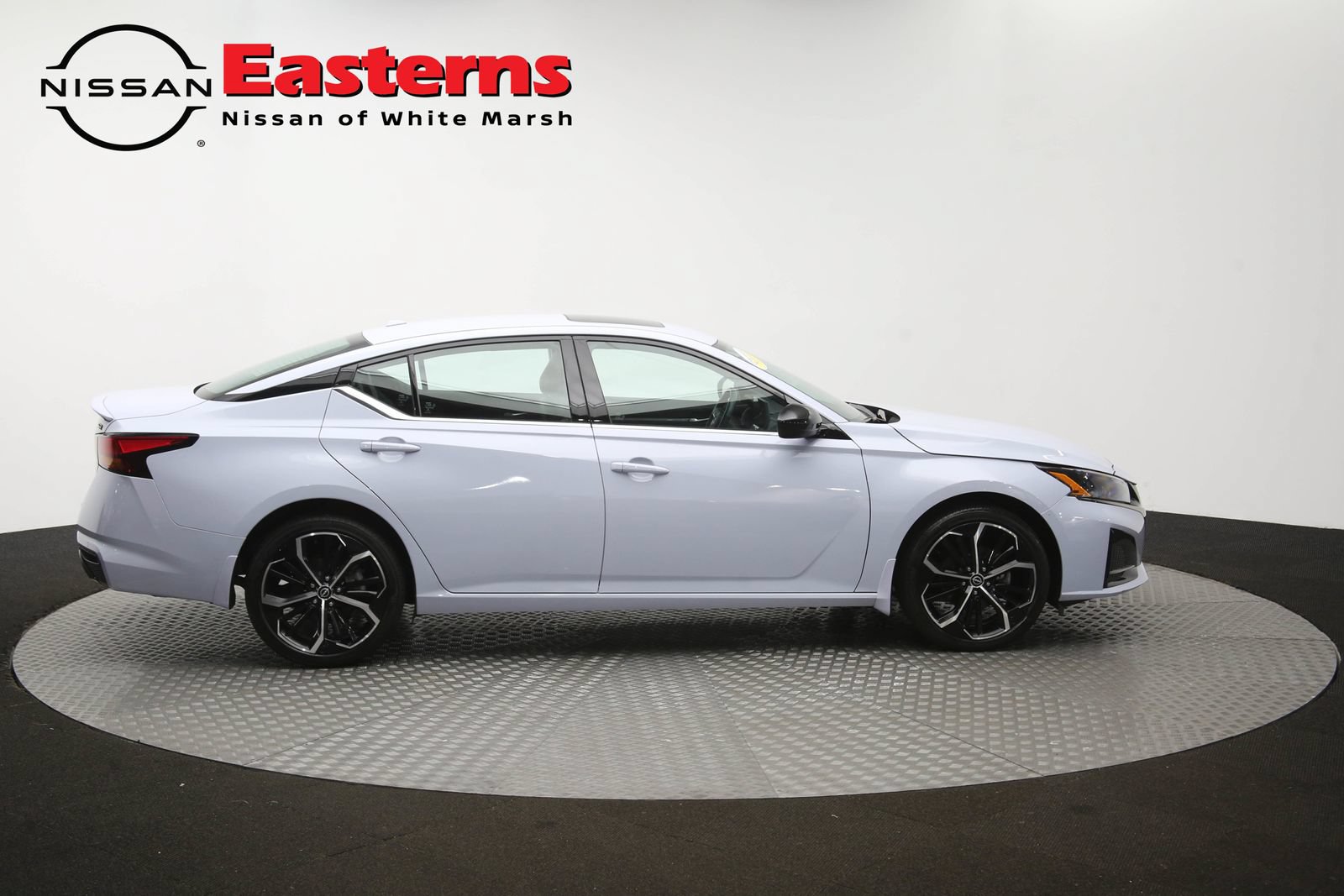 Used 2023 Nissan Altima 2.5 SR AWD/4WD image 45