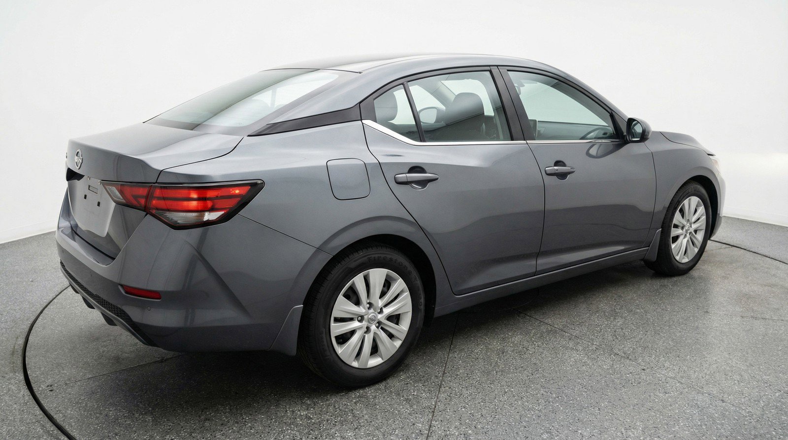 Used 2025 Nissan Sentra S image 9