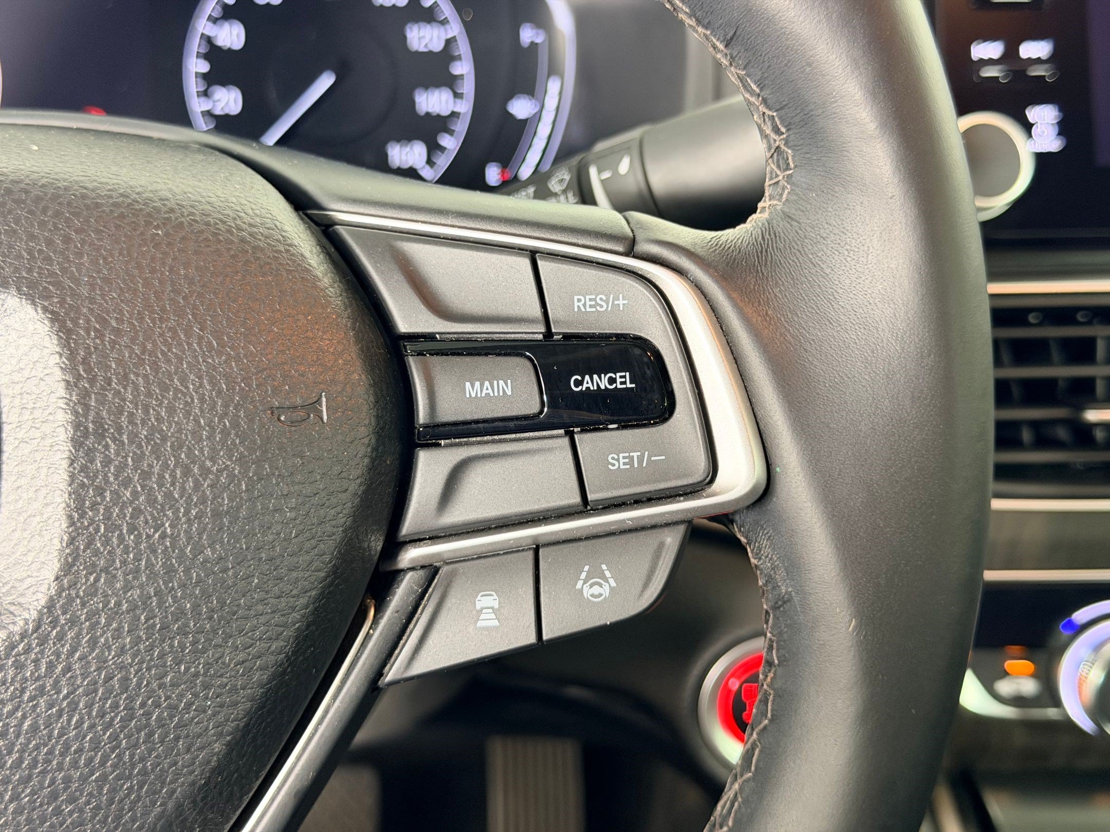 Used 2018 Honda Accord EX-L image 14