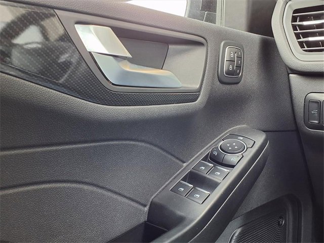 Certified 2023 Ford Escape ST-Line Select w/ Tech Pack #2 image 22