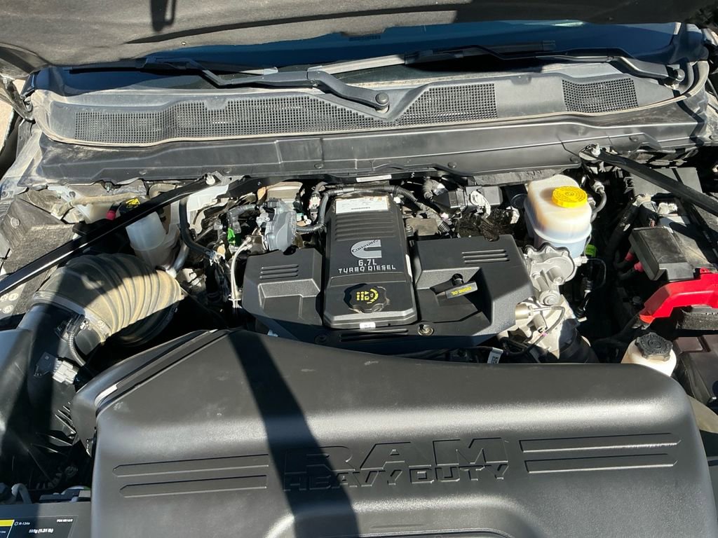 Used 2024 RAM 2500 Big Horn image 25