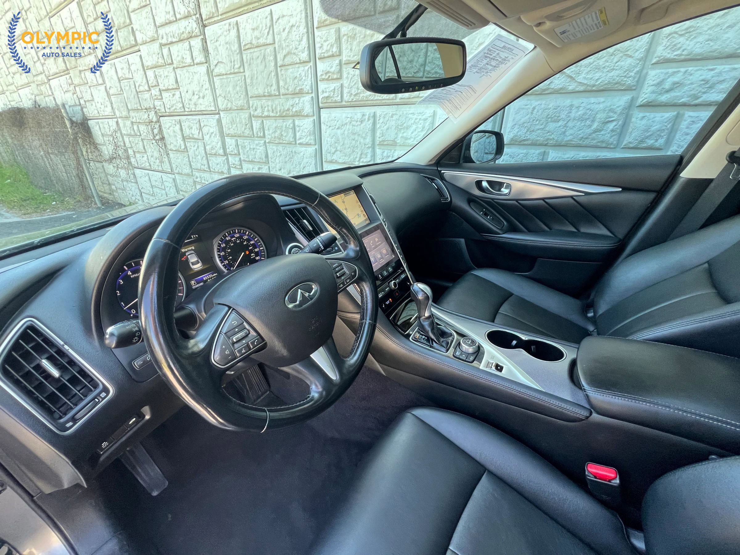 Used 2014 INFINITI Q50 Premium w/ Navigation Package RWD image 19