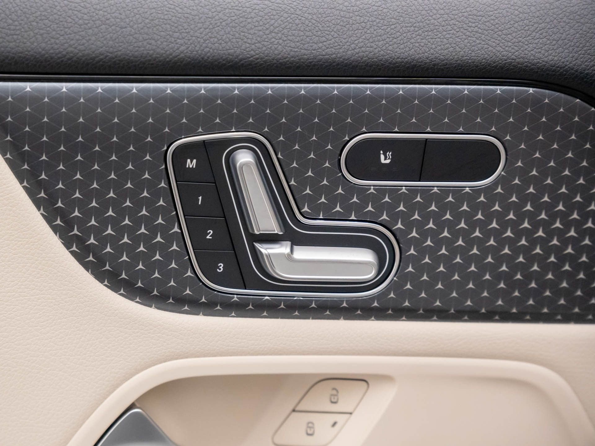 New 2026 Mercedes-Benz GLA 250 4MATIC image 17