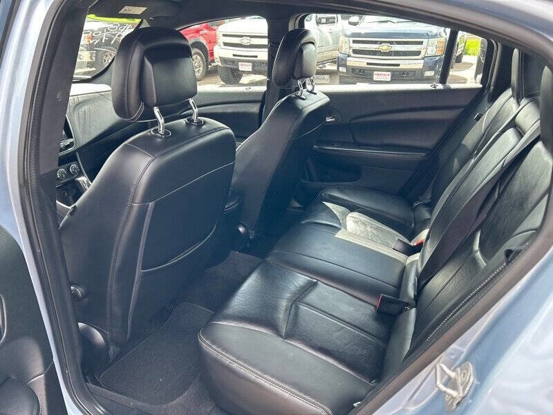 Used 2012 Chrysler 200 Limited FWD image 12