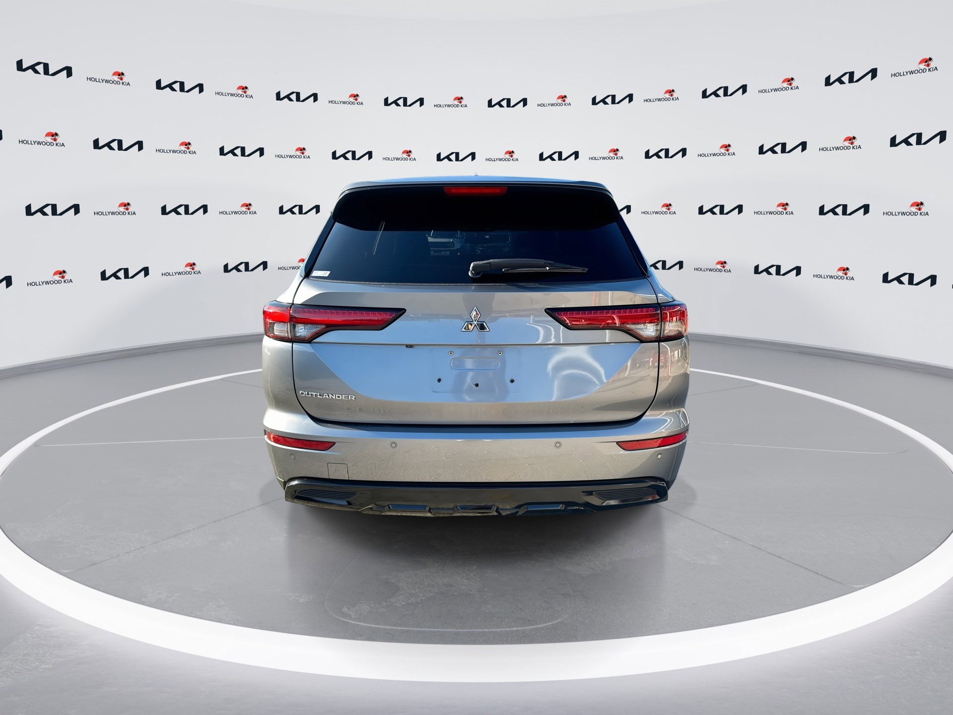 Used 2022 Mitsubishi Outlander SE FWD image 7