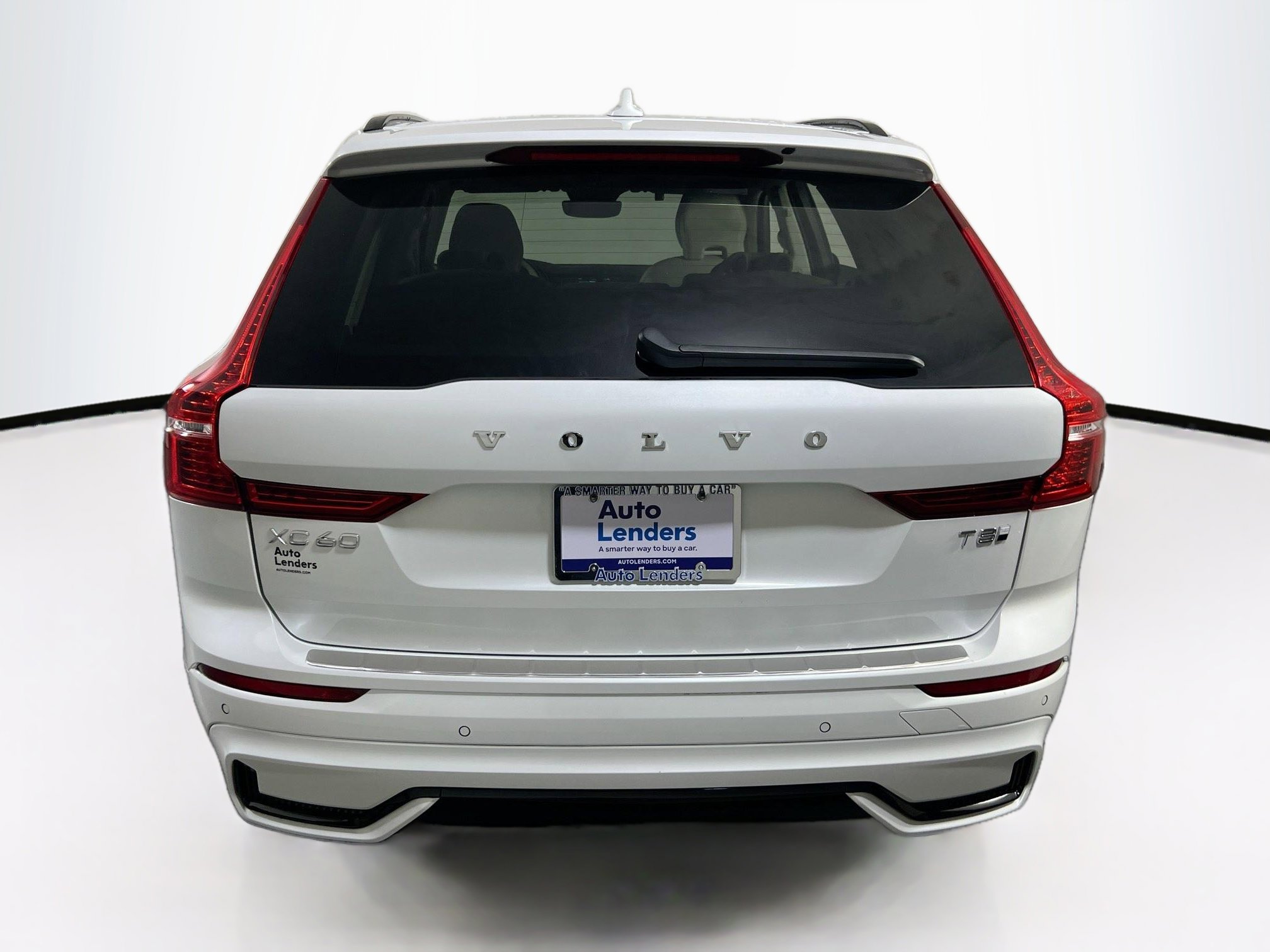 Used 2025 Volvo XC60 T8 Core w/ Protection Package Premier image 6