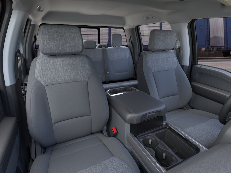 New 2026 Ford F250 XLT w/ XLT Premium Package AWD/4WD image 10