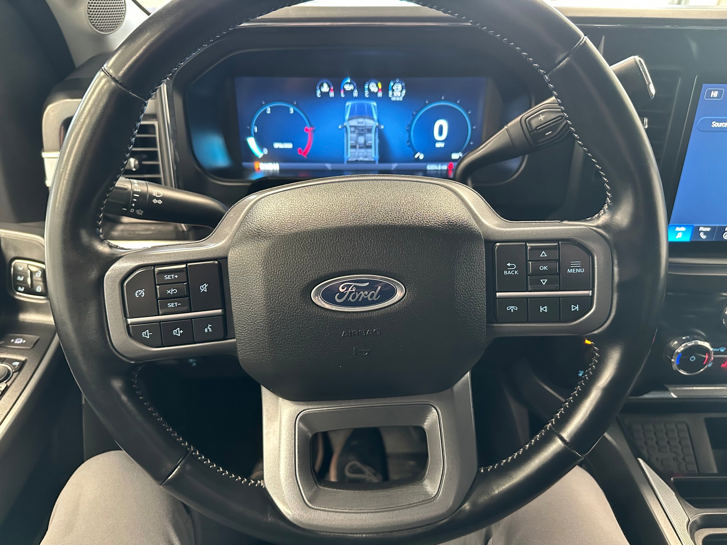 Used 2023 Ford F250 Lariat w/ Chrome Package AWD/4WD image 25