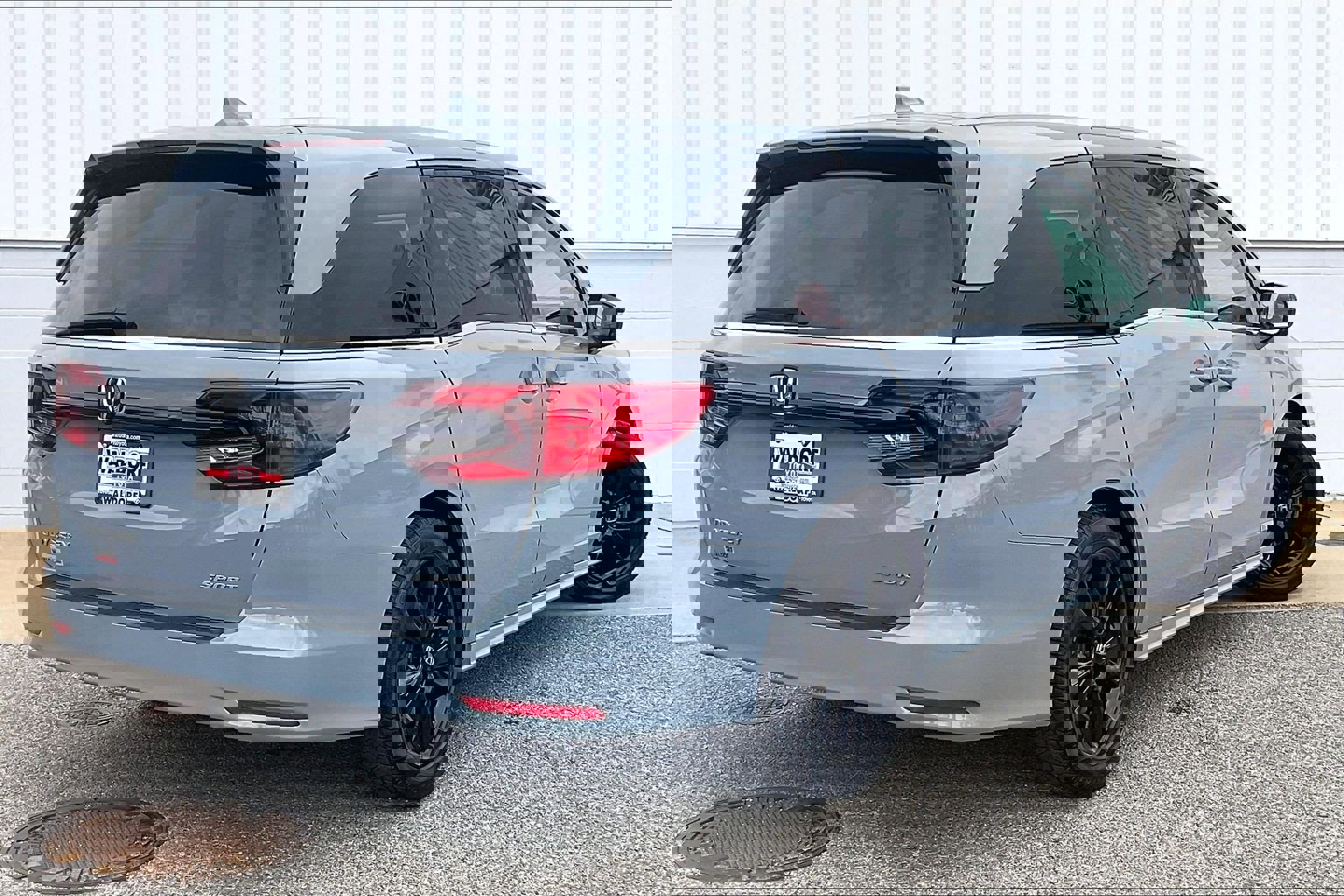 Used 2023 Honda Odyssey Sport image 17