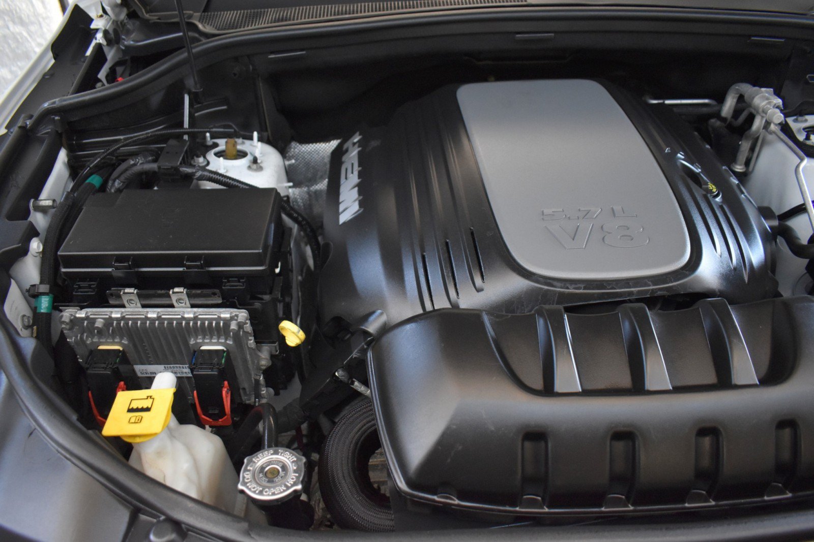 Used 2020 Jeep Grand Cherokee Overland AWD/4WD image 50