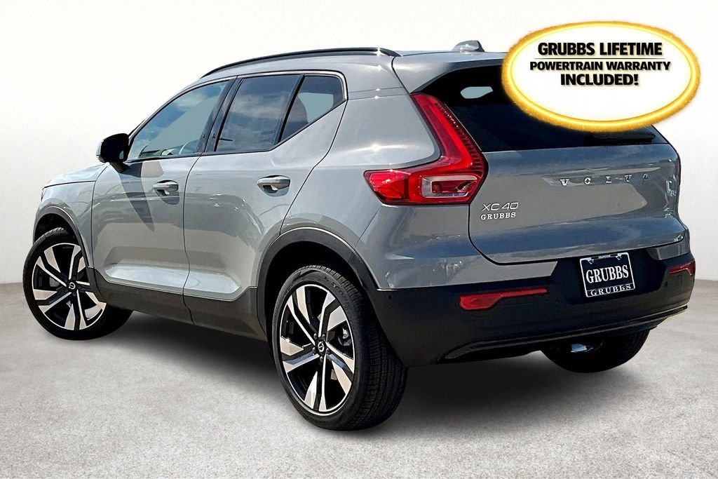 New 2026 Volvo XC40 B4 Plus w/ Protection Package Premier image 6