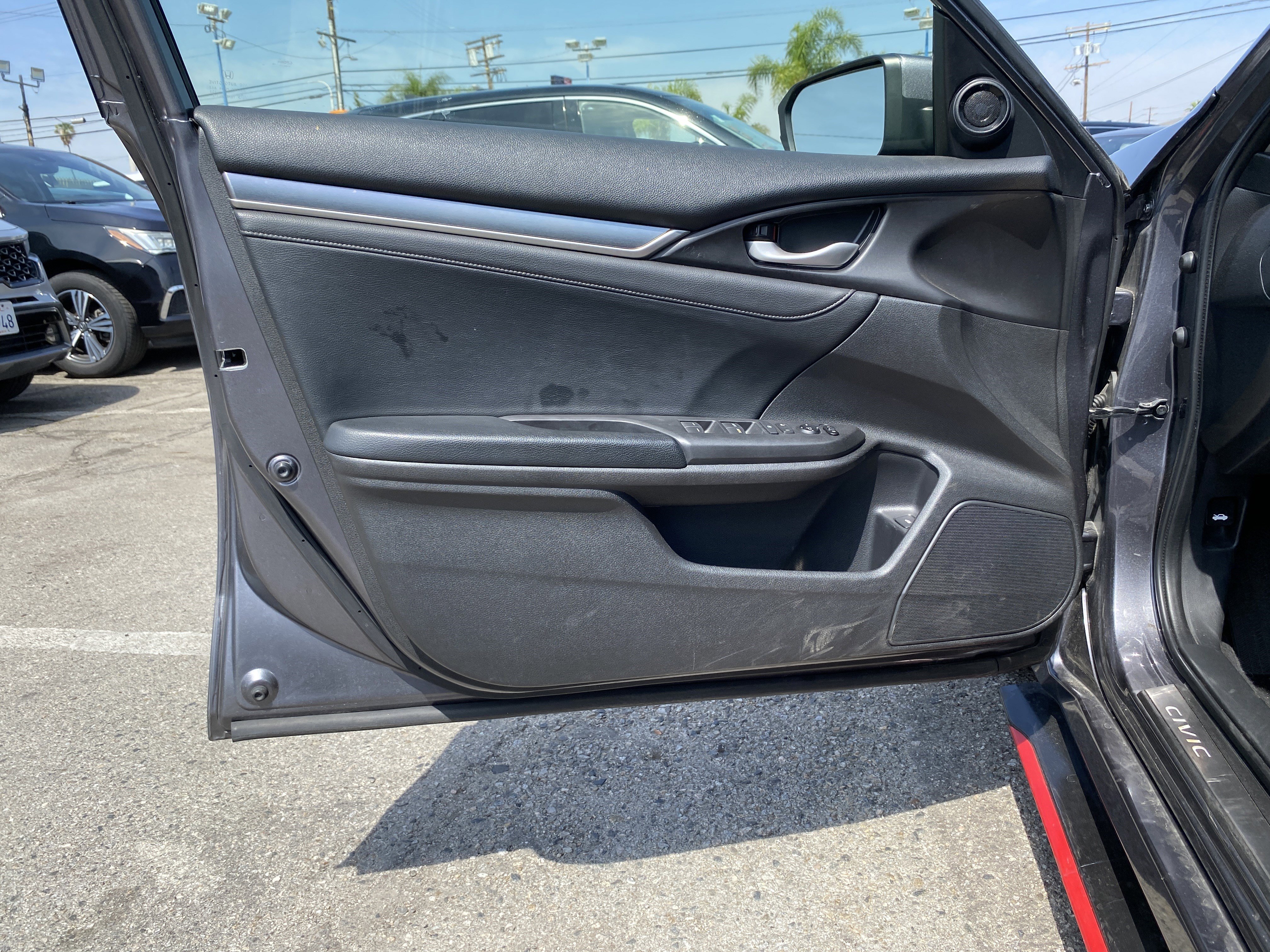 Used 2018 Honda Civic EX-L image 14