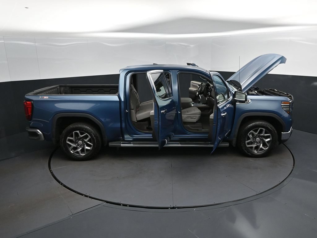 Used 2024 GMC Sierra 1500 SLT AWD/4WD image 51
