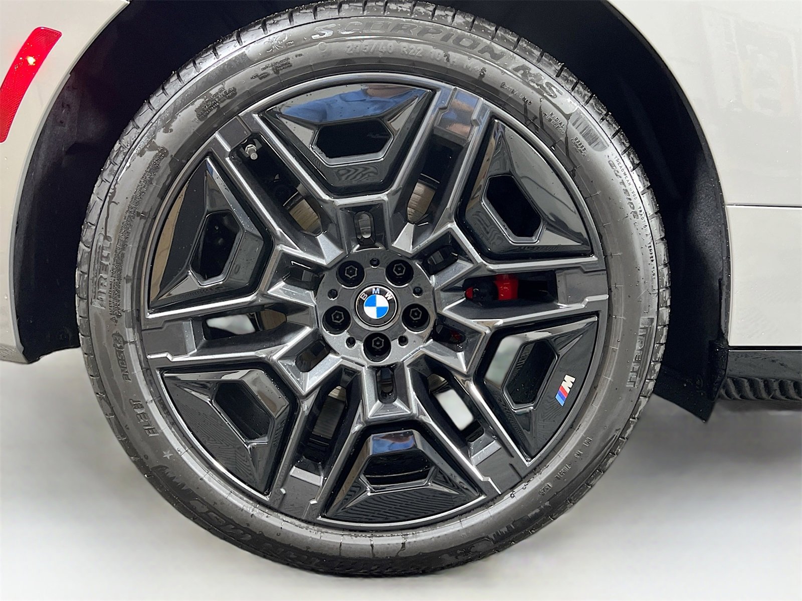 New 2026 BMW iX xDrive60 w/ M Sport Package image 36
