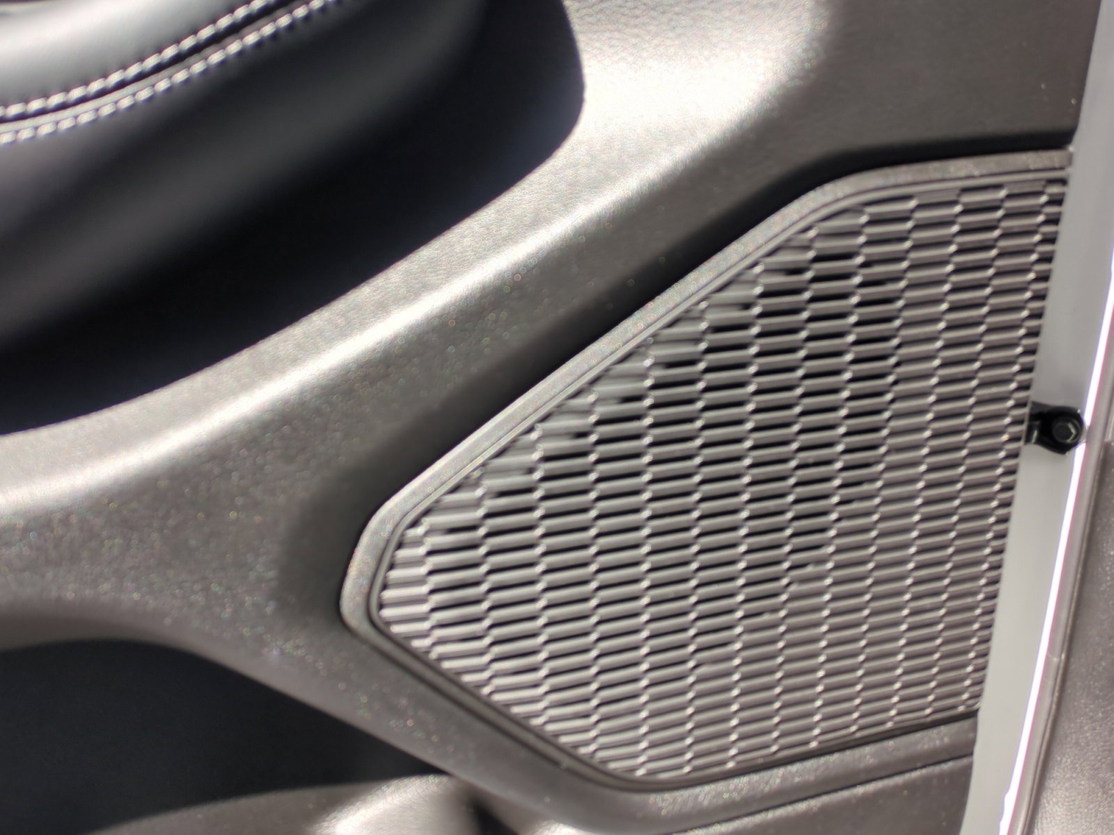 New 2026 Jeep Grand Cherokee Laredo image 27