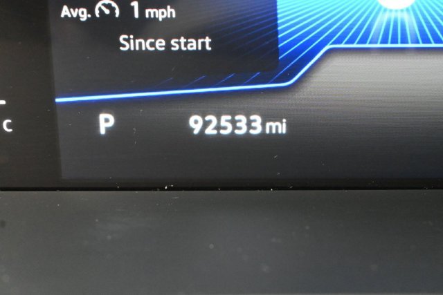 Used 2023 Volkswagen Tiguan SE FWD image 12