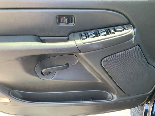 Used 2006 Chevrolet Silverado 1500 LS w/ Chrome Exterior Package image 19