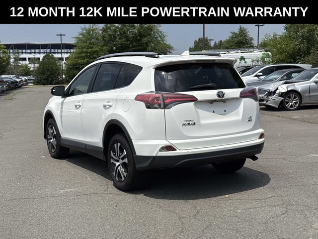 Used 2017 Toyota RAV4 LE AWD/4WD image 4