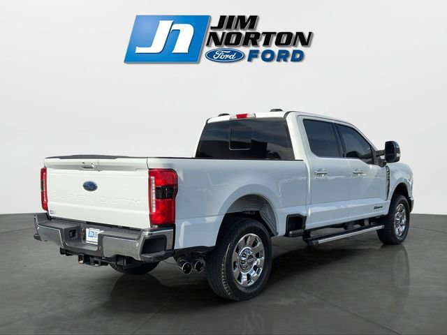 Used 2025 Ford F250 Lariat w/ Chrome Package image 3
