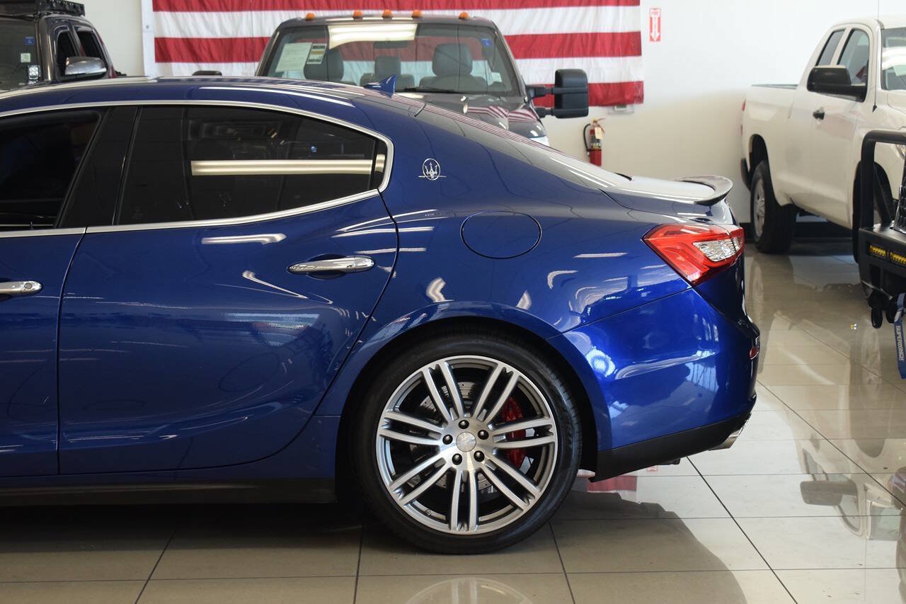 Used 2016 Maserati Ghibli S RWD image 23