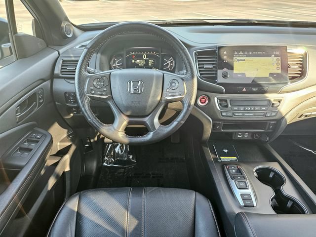 Used 2024 Honda Passport TrailSport image 32