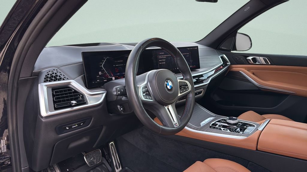 Certified 2024 BMW X5 M60i image 4