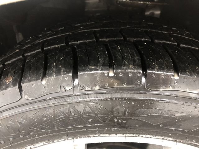 Used 2018 Ford Edge Titanium w/ Technology Package image 29