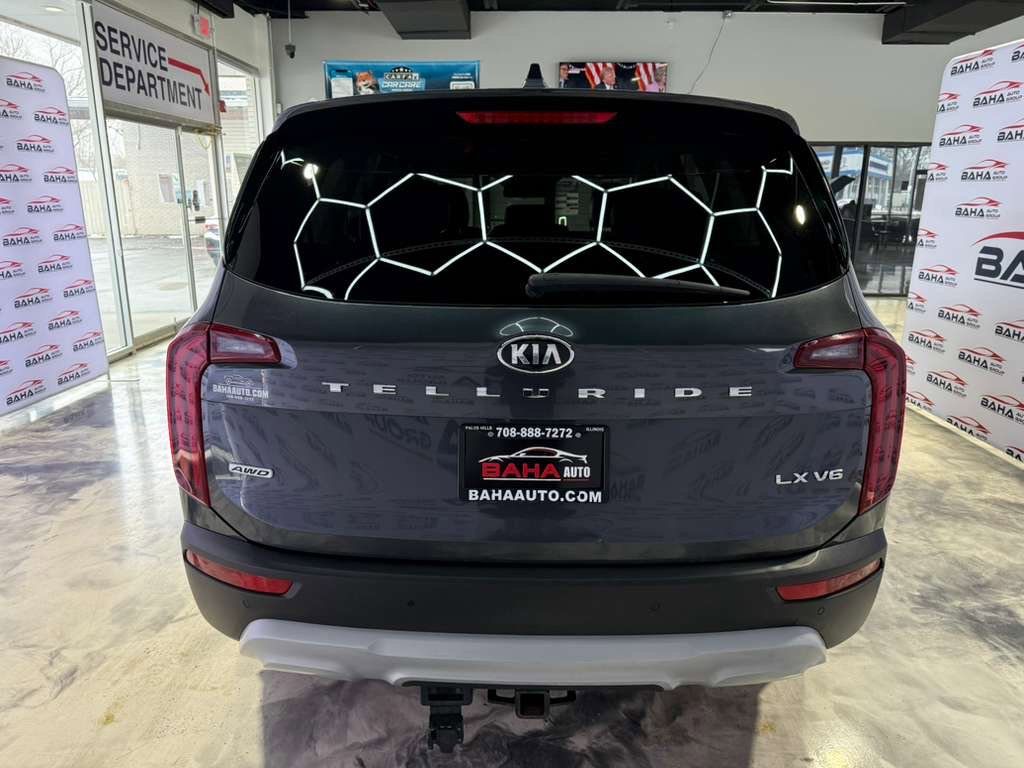 Used 2020 Kia Telluride LX AWD/4WD image 9