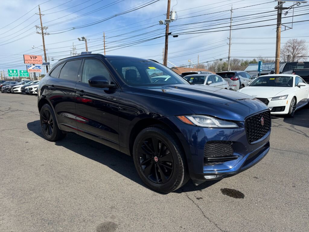 Used 2022 Jaguar F-PACE S image 2