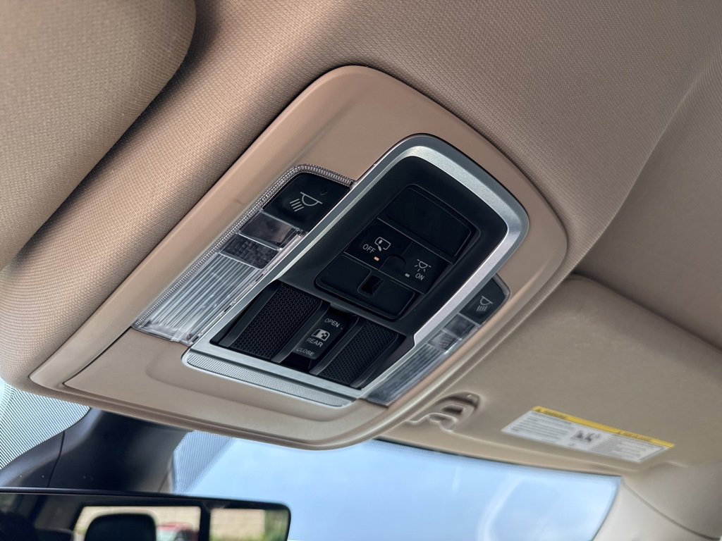 Used 2021 RAM 2500 Laramie image 31