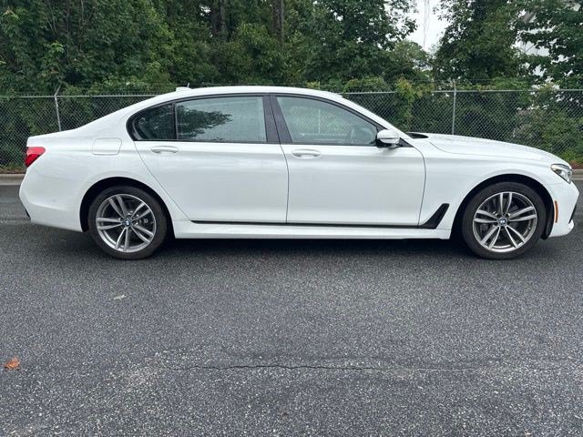 Used 2016 BMW 750i xDrive AWD/4WD image 4