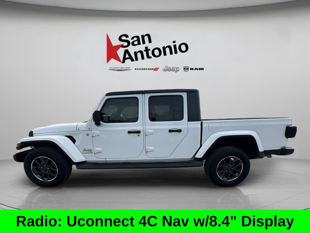 Certified 2021 Jeep Gladiator Overland AWD/4WD image 9