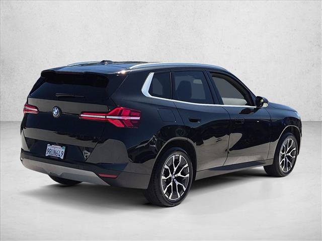 Used 2025 BMW X3 xDrive30i w/ Premium Package AWD/4WD image 5