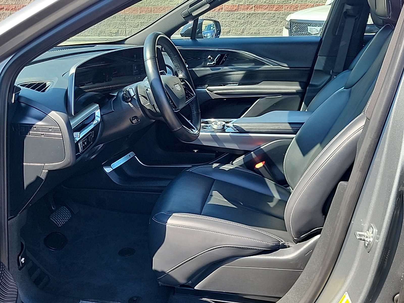 Certified 2024 Cadillac Lyriq Sport AWD/4WD image 13
