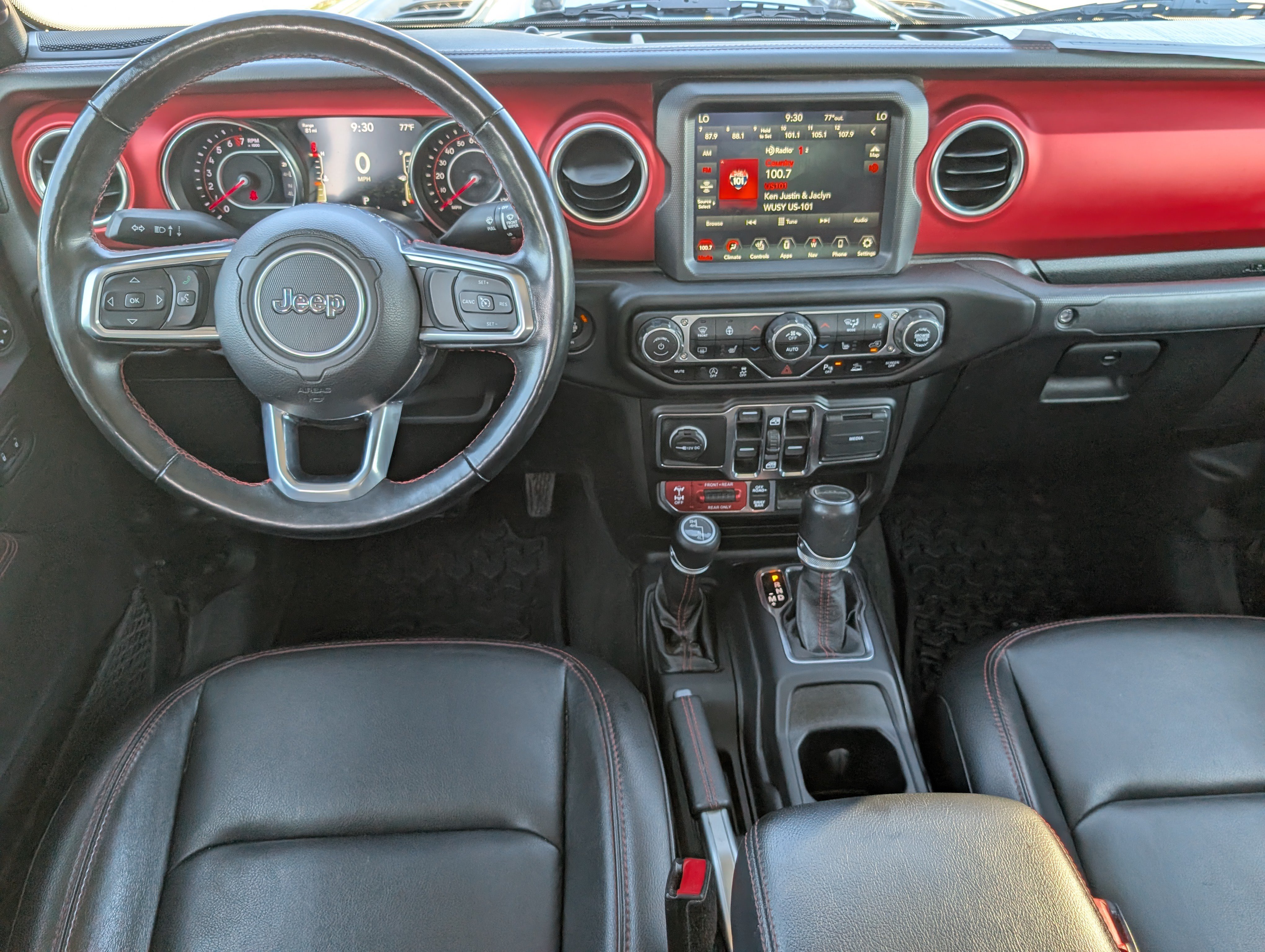 Used 2021 Jeep Gladiator Rubicon AWD/4WD image 11