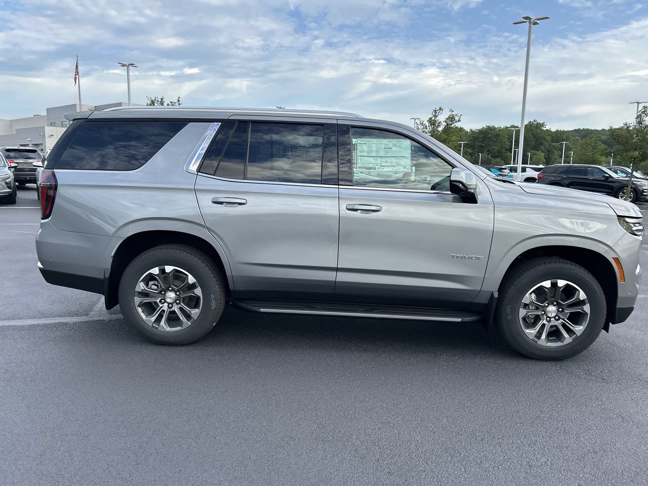 New 2026 Chevrolet Tahoe LS AWD/4WD image 8