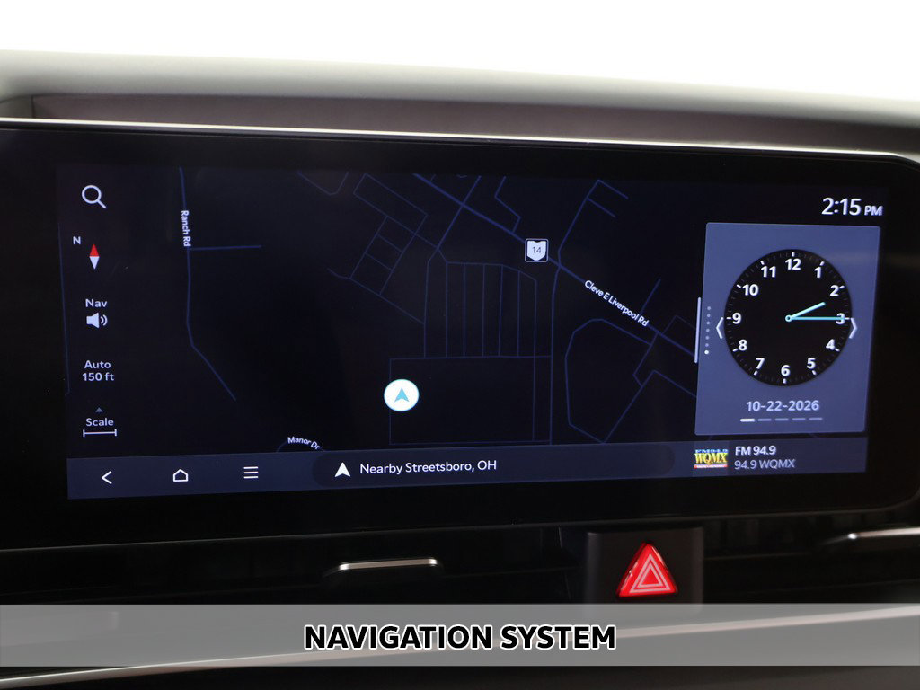 Used 2025 Kia Carnival EX FWD image 3