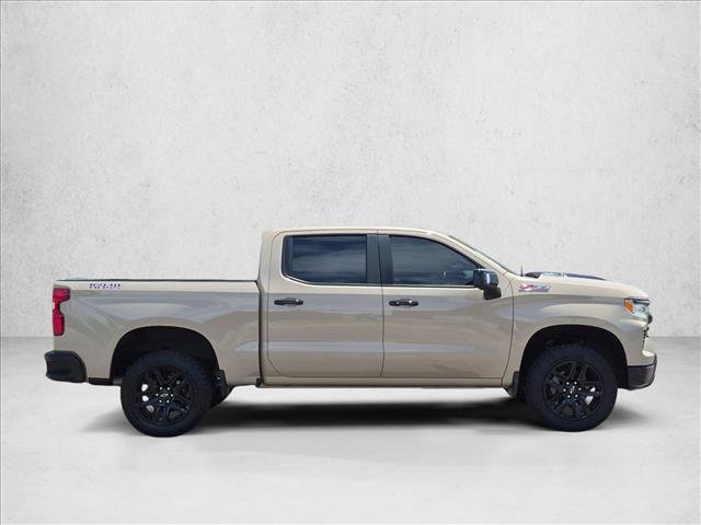 Used 2022 Chevrolet Silverado 1500 LT Trail Boss w/ LT Trail Boss Premium Package AWD/4WD image 4