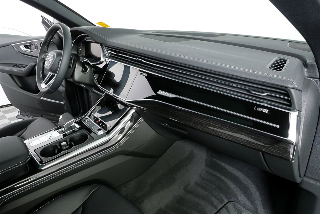 New 2026 Audi Q8 Premium Plus AWD/4WD image 25