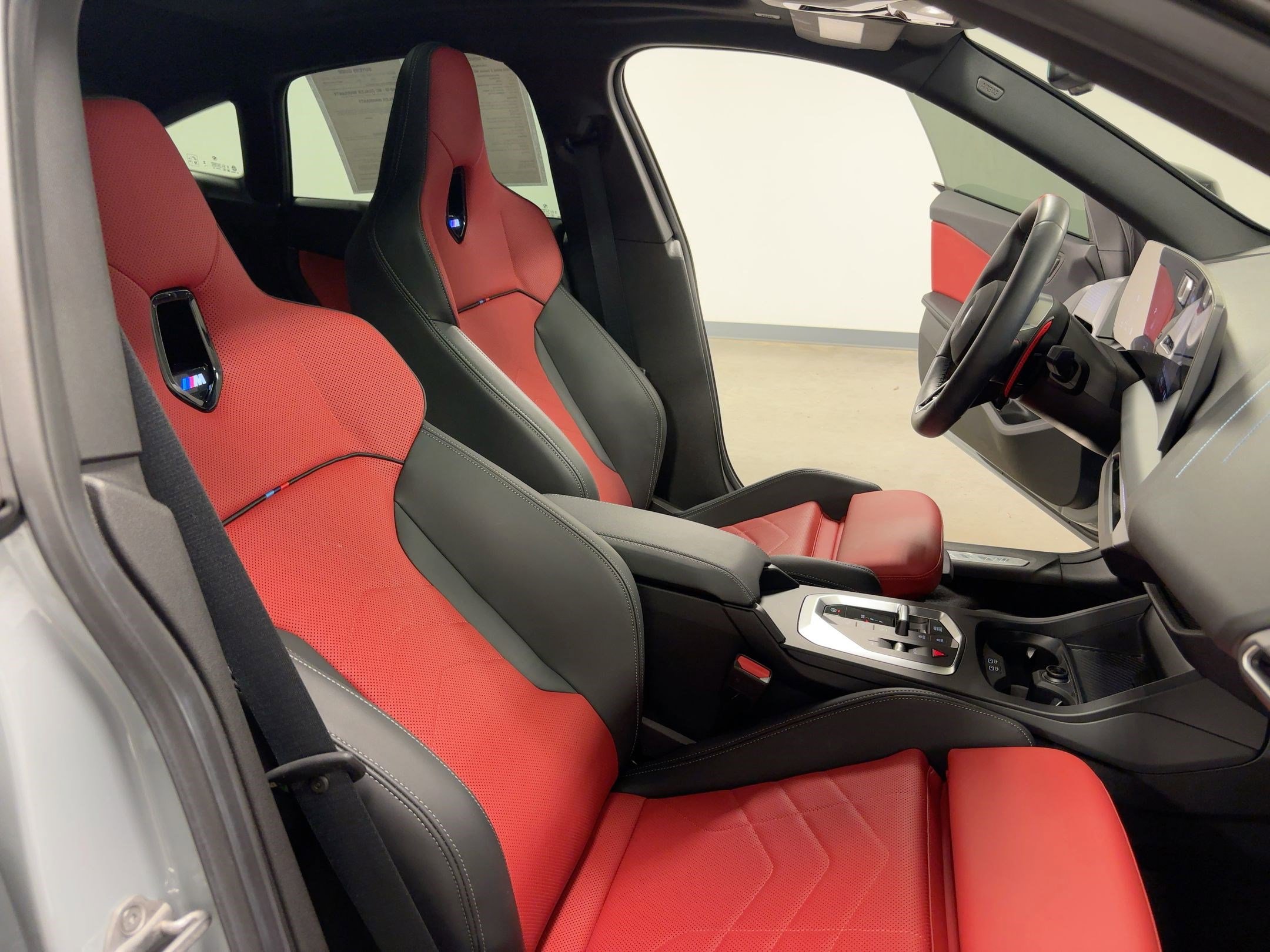 Used 2025 BMW M235i xDrive w/ Premium Package image 31