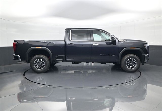 New 2026 GMC Sierra 2500 SLT w/ Max Trailering Package AWD/4WD image 4