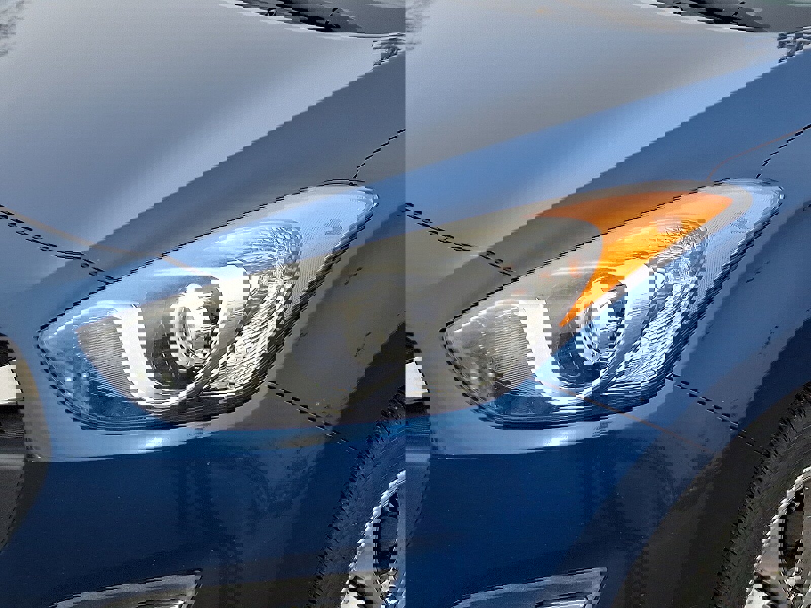 Used 2013 Hyundai Elantra GT w/ Touch & Go Pkg image 10